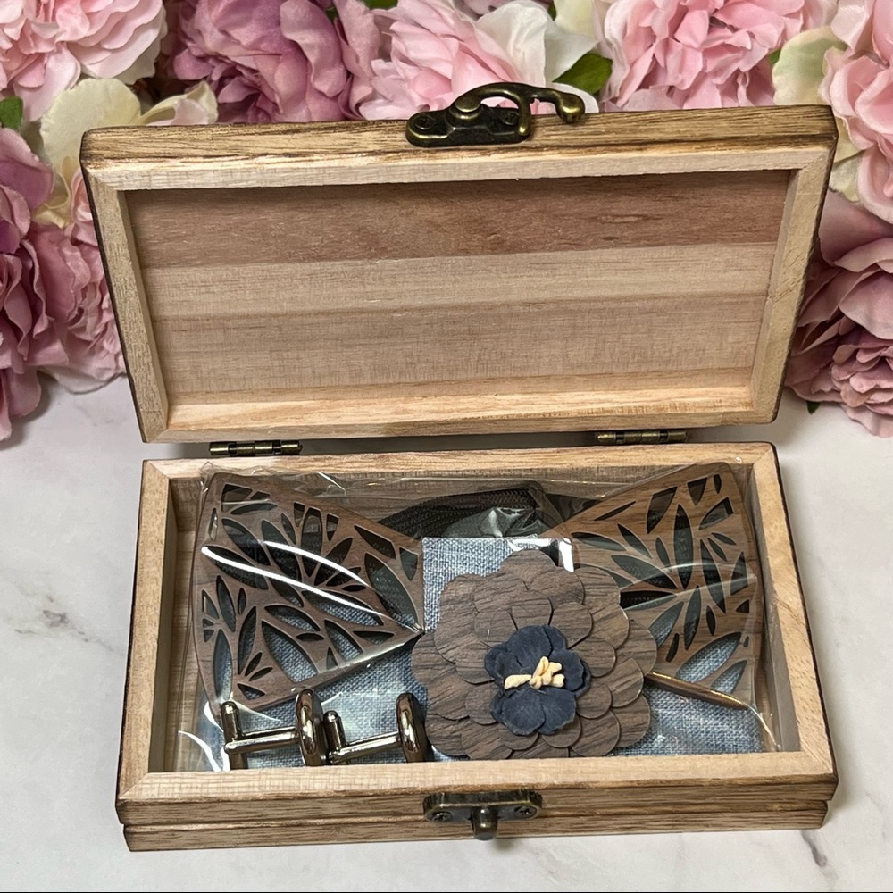 Handmade Wood Butterfly Bow Tie Cufflinks Blue Pocket Square & Boutonnière Set - Picture 14 of 16